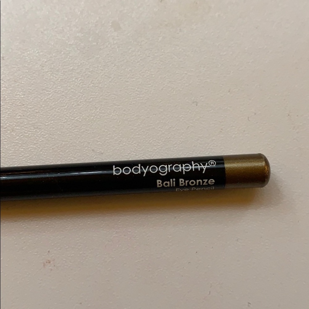 Bodygraphy bail bronze eye pencil